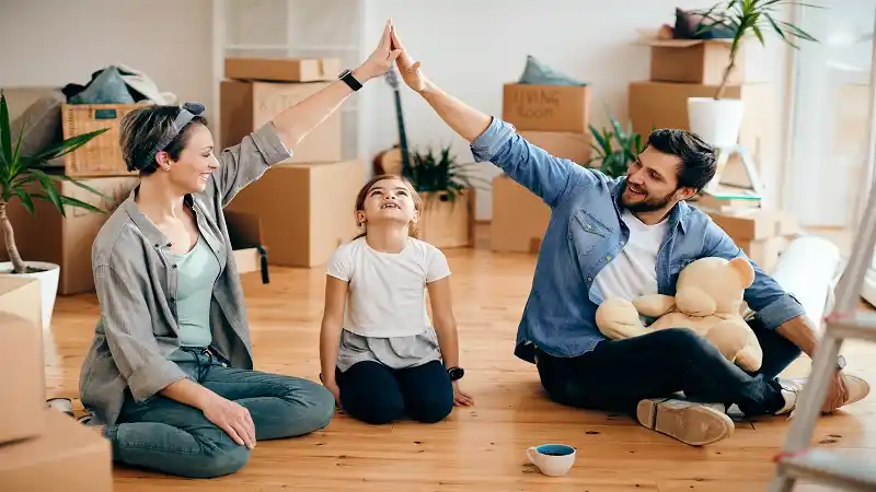 Juntos Seguros in Daily Life: Simple Ways to Stay Safe Together